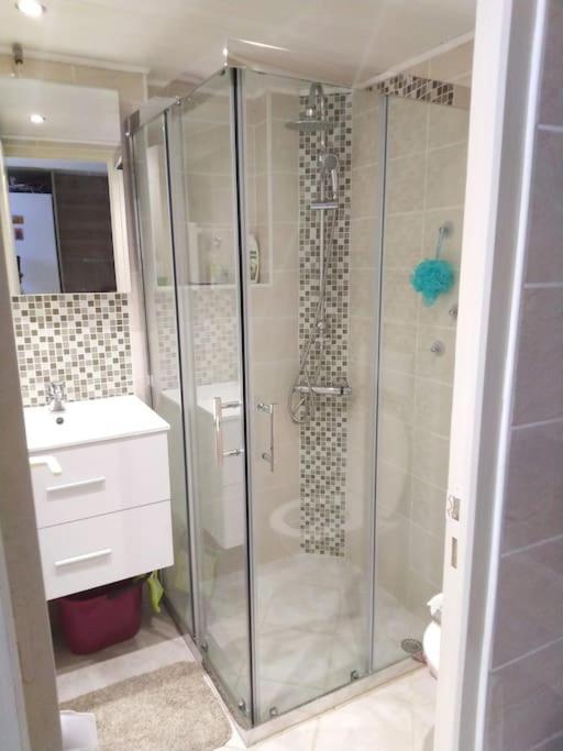 Studio Ideal Pour Deux Voyageurs Sur مارسيليا المظهر الخارجي الصورة