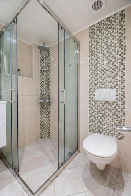 Studio Ideal Pour Deux Voyageurs Sur مارسيليا المظهر الخارجي الصورة