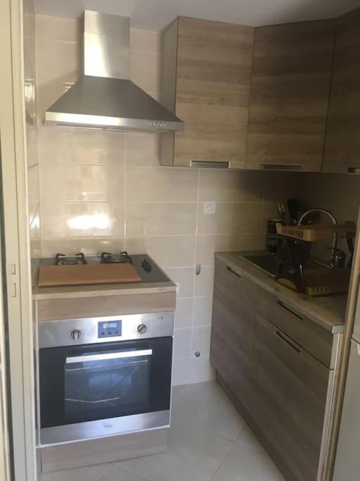 Studio Ideal Pour Deux Voyageurs Sur مارسيليا المظهر الخارجي الصورة